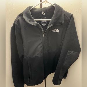 Women’s Black North Face Fleece Jacket Size L